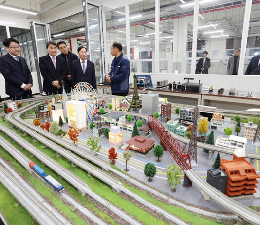 지역기반산업 인재 육성 ‘협약형 특성화고’ 올해 10개교 선정 교육부 ‘지역 기반의 협약형 특성화고 육성 계획’ 발표