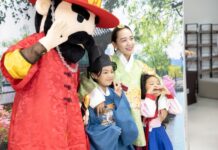 유산청, 대전·충남 특수학교 등 찾아가 ‘궁중옷 입기’ 체험 제공 .. 궁궐 체험 프로그램 ‘궁, 바퀴를 달다’ 개최…