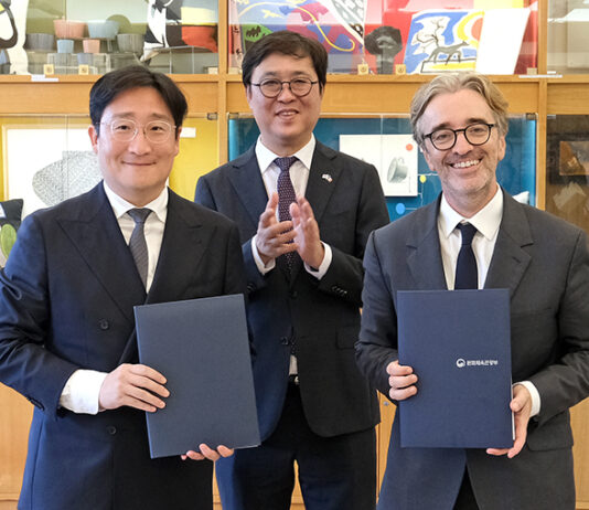 한·프랑스, 영화·영상산업에 5년간 각각 8000억 원 투자, 최휘영 장관, 이탈리아 문화부 장관과 ‘한-伊 영화 공동제작 협정’ 서명